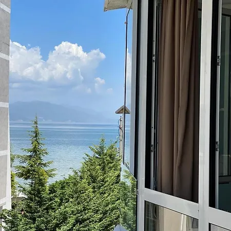 شقة Mikpritja Pogradec, Tushemisht *